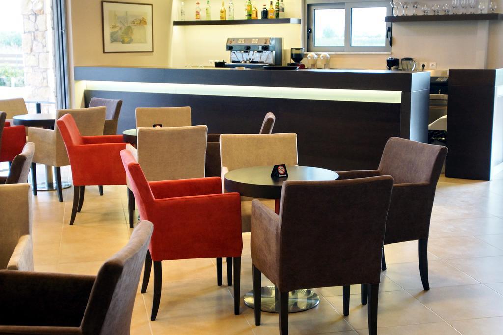 Aparthotel Cavos Fokidos Chiliadou  Esterno foto