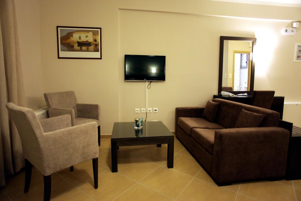 Aparthotel Cavos Fokidos Chiliadou  Esterno foto