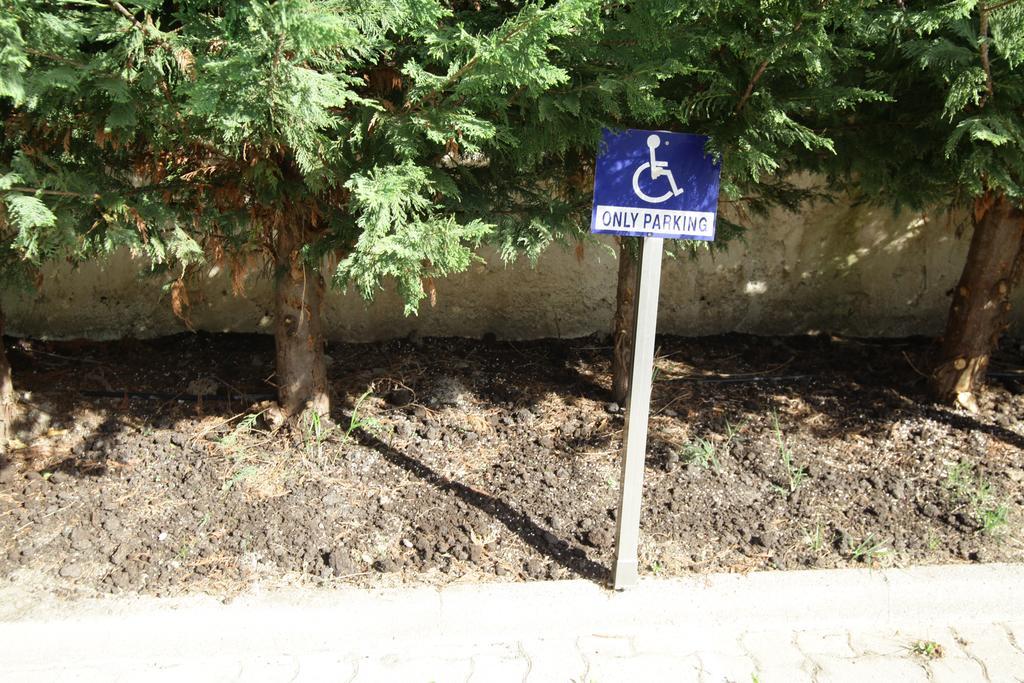 Aparthotel Cavos Fokidos Chiliadou  Esterno foto